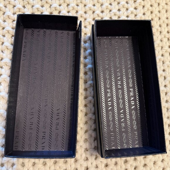 Prada Women's Sunglasses SPR-03X Black/Gray - Picture 13 of 14